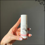 Load image into Gallery viewer, Woman Essentials is a probiotic deodorant for the sensitive area and chest 
